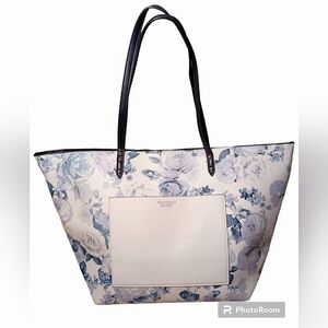 NWOT Victoria's Secret Tote Bag